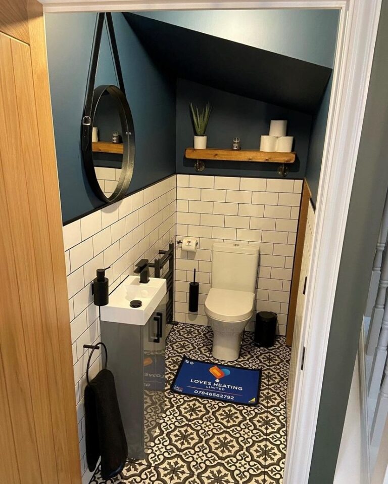 bathroom 10